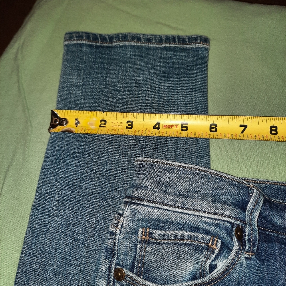 Loft / Jeans! - Picture 3 of 4